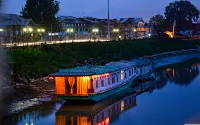  - Kashmir House Boat Tour