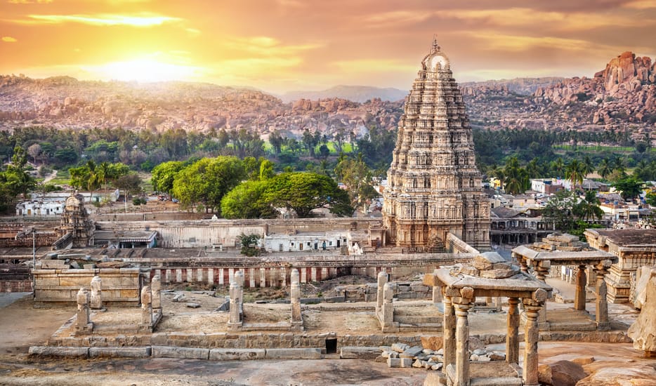  - Hampi - Chitradurga - Belur - Halebid Tour Package